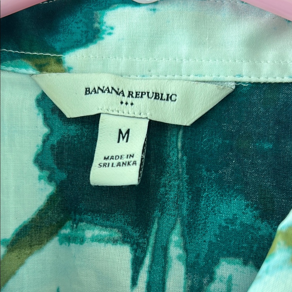 Banana Republic Blue and White Button Down Shirt with Tropical Print - Picture 3 of 4